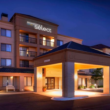 Sonesta Select Detroit Novi Hotel Exterior photo