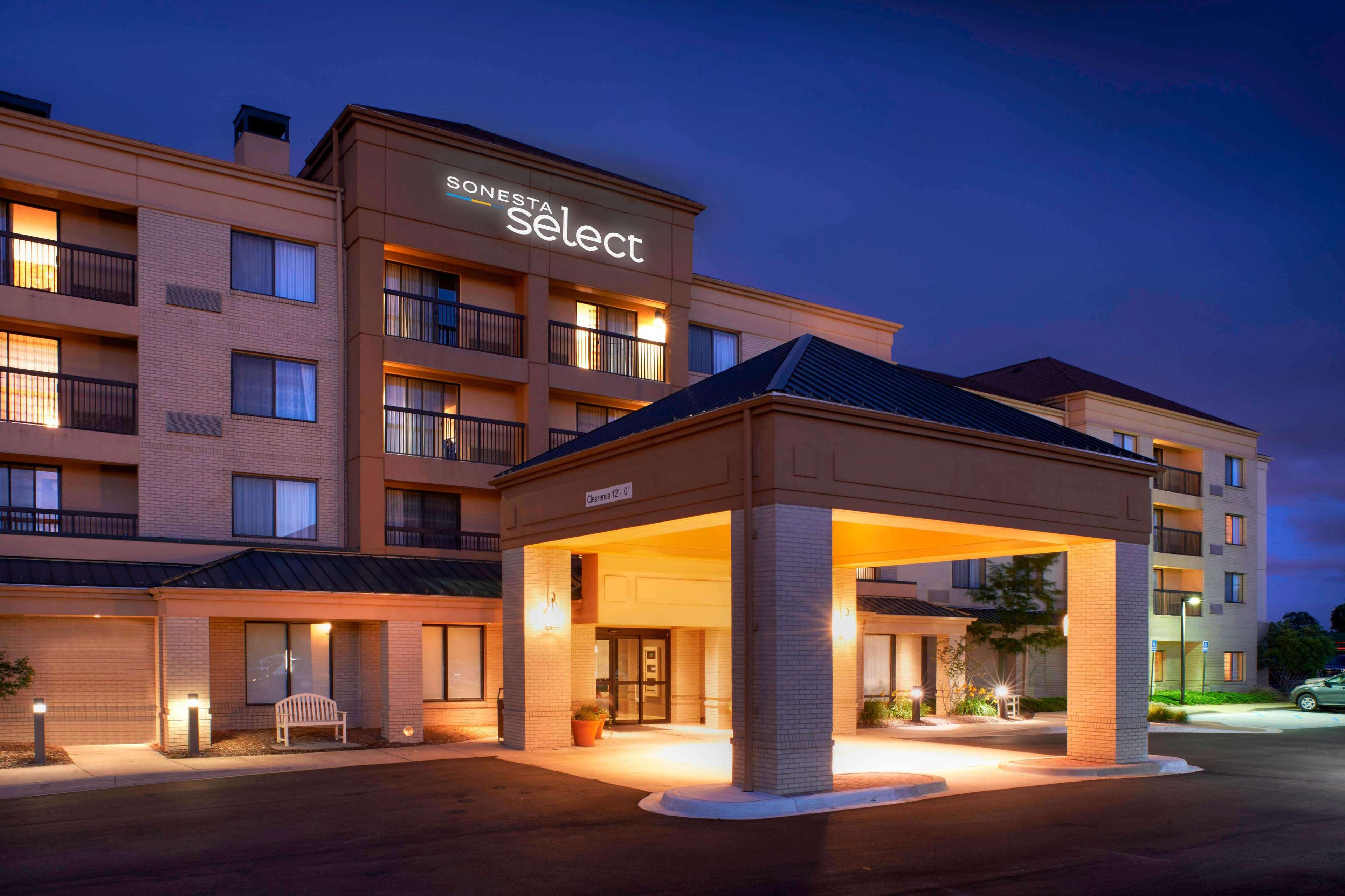 Sonesta Select Detroit Novi Hotel Exterior photo